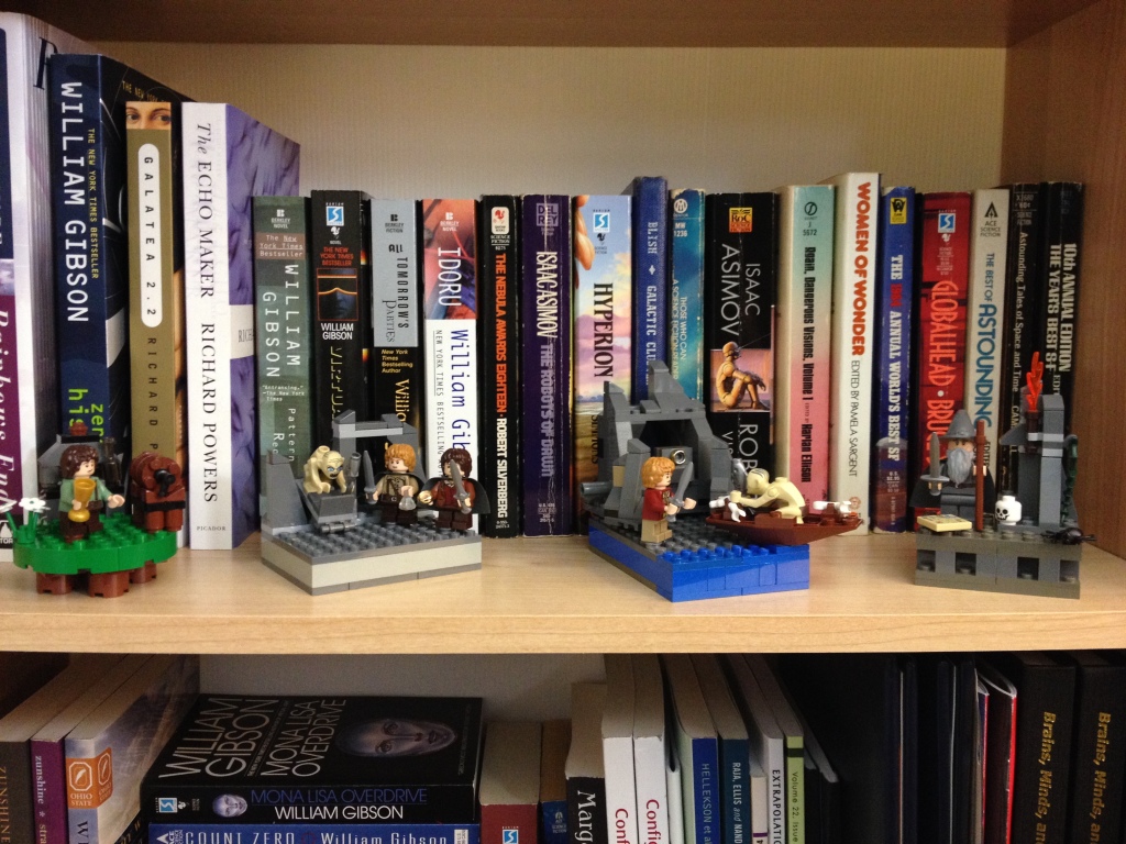 LEGO The Hobbit and Lord of the Rings Polybag Scenes on a bookshelf
