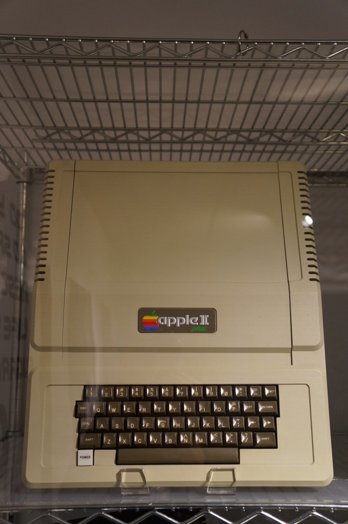 Apple II Plus beige