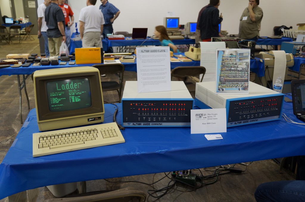 VCFSE 2.0, Exhibition Hall, MITS Altair 8800 Running