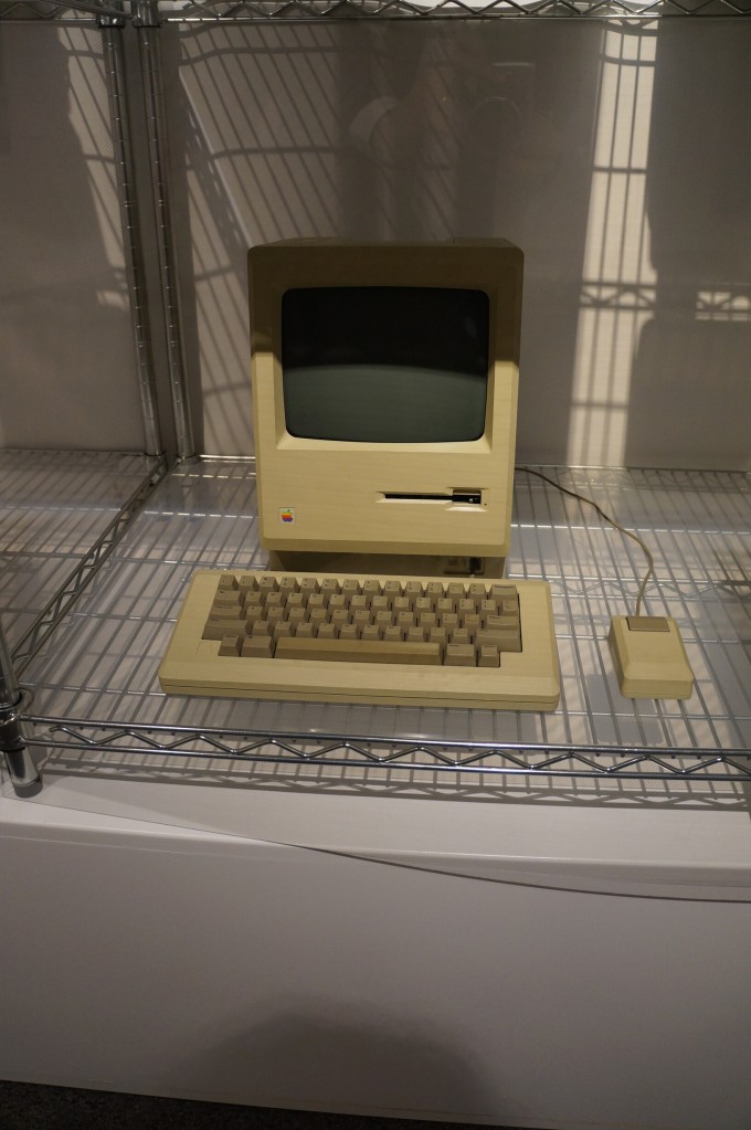 VCFSE 2.0, Computer Displays, Apple Macintosh
