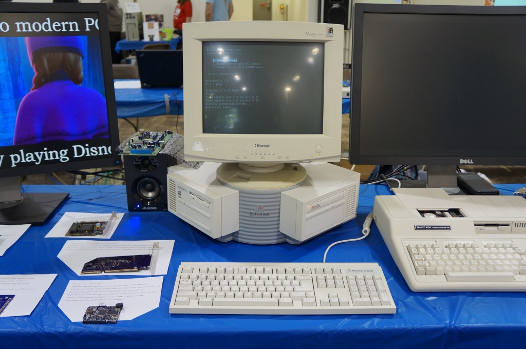 VCFSE 2.0, Exhibition Hall, Packard Bell Corner PC