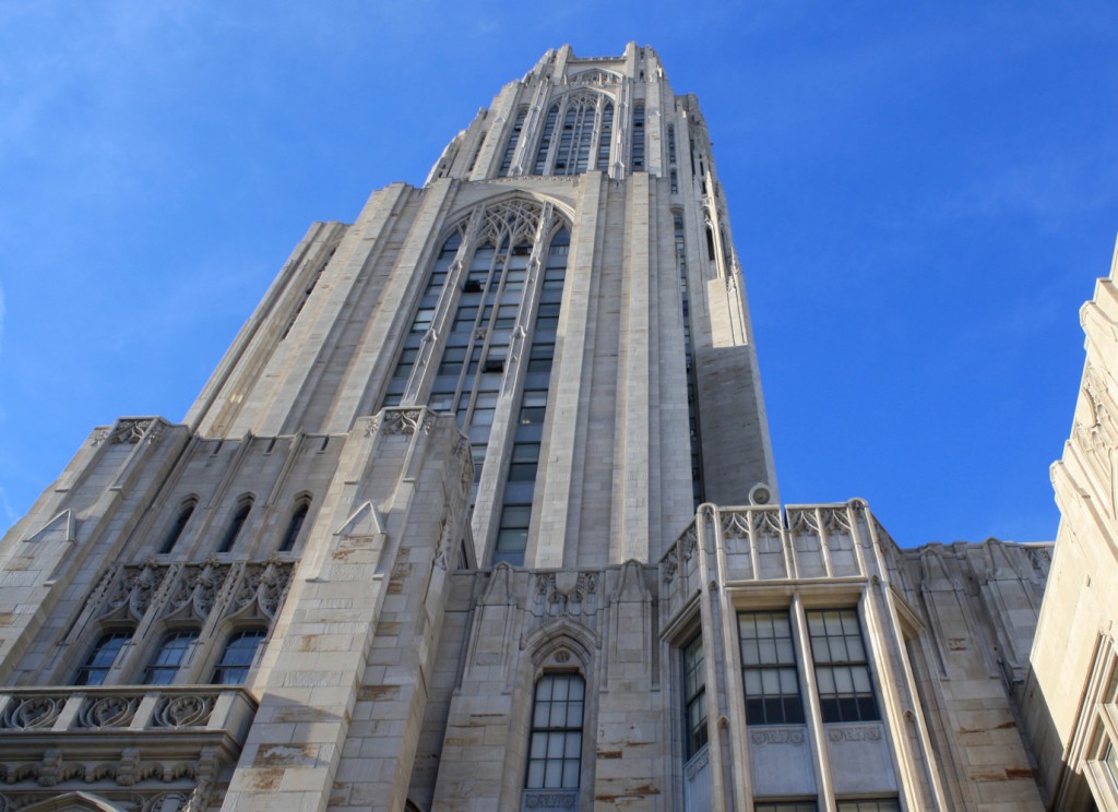 Cathedral of Learning at the University of Pittsburgh, photo taken at its base near the entrance.