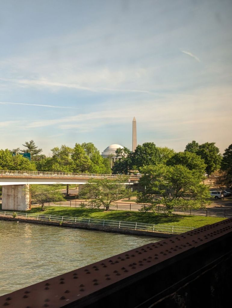 Jefferson Memorial and Washington Memorial seen from Amtrak passenger train